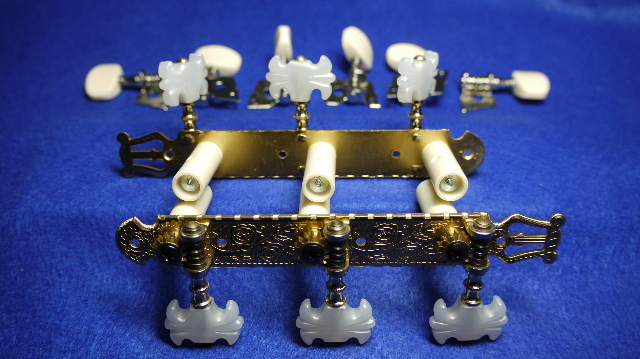 �����顼��