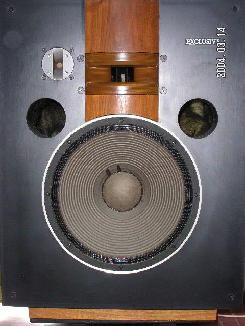 ���£��������